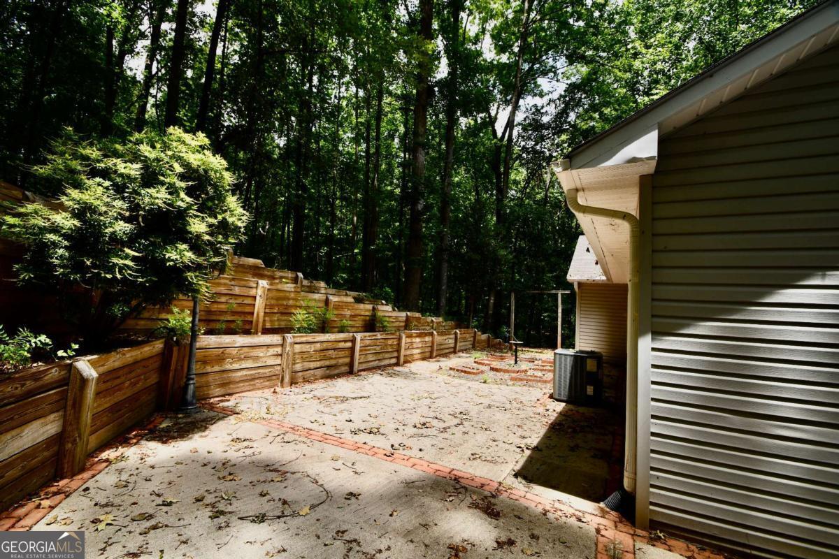 257 Lake Place Drive Lavonia GA 30553