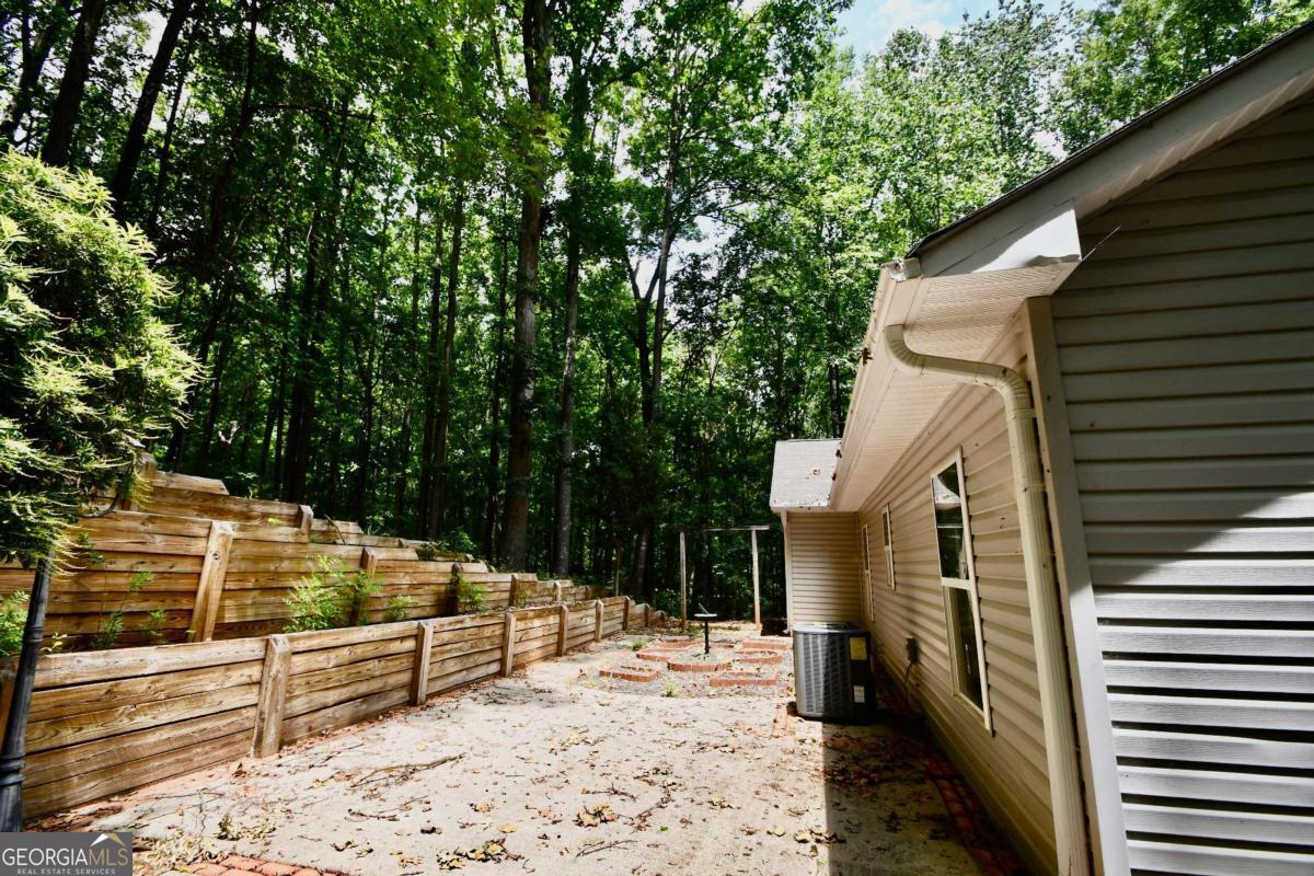 257 Lake Place Drive Lavonia GA 30553