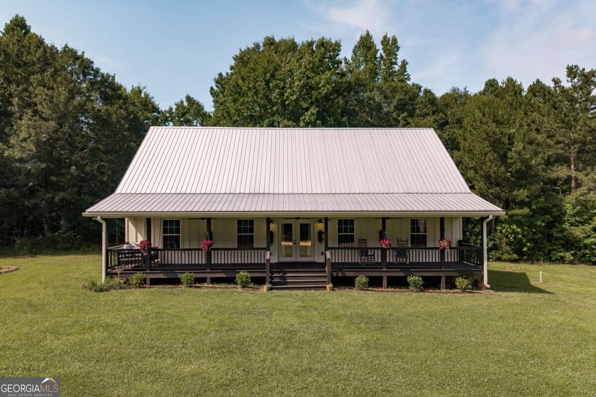 930 James Holcomb Road Hull GA 30646
