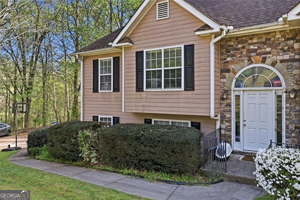 1235 Smoke Hill Lane Hoschton GA 30548