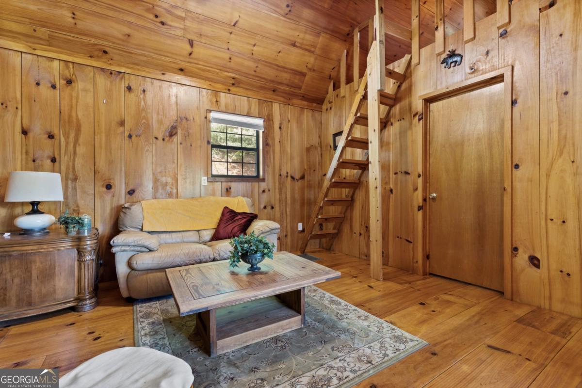 382 Highland Road Ellijay GA 30540