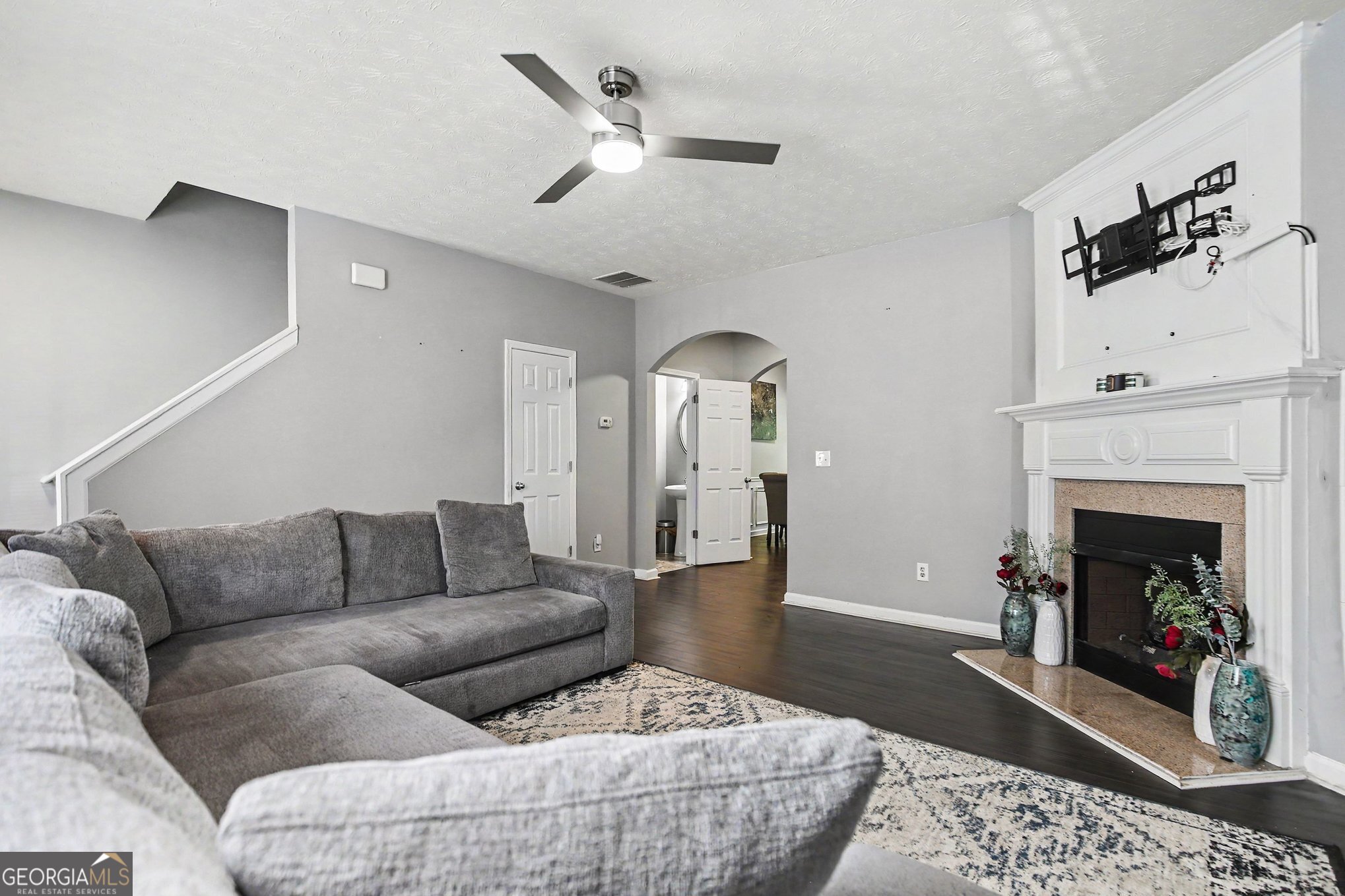 6211 Shoals Loop Union City GA 30291