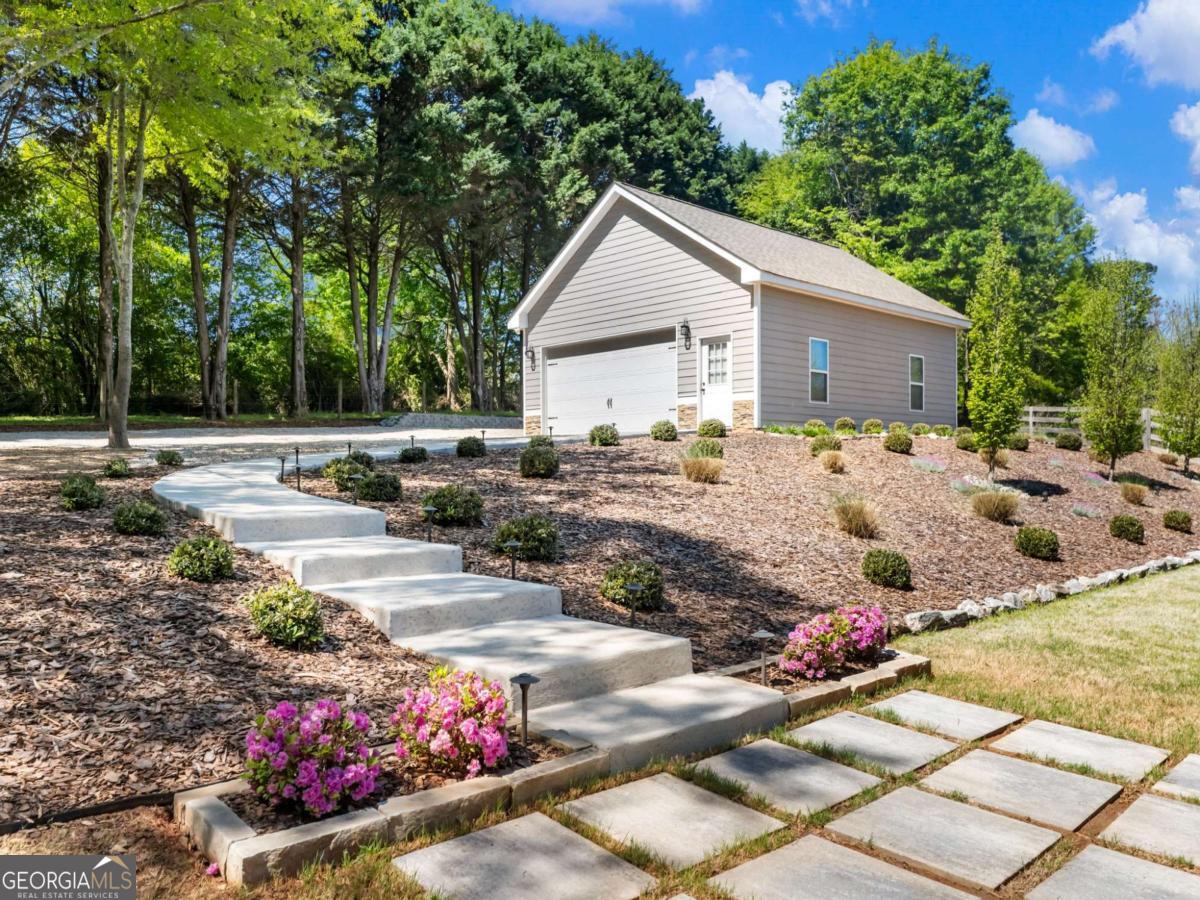 838 Old Thompson Mill Road Winder GA 30680