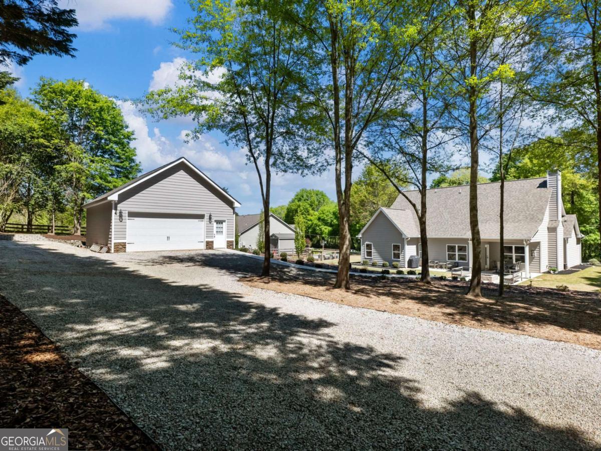 838 Old Thompson Mill Road Winder GA 30680