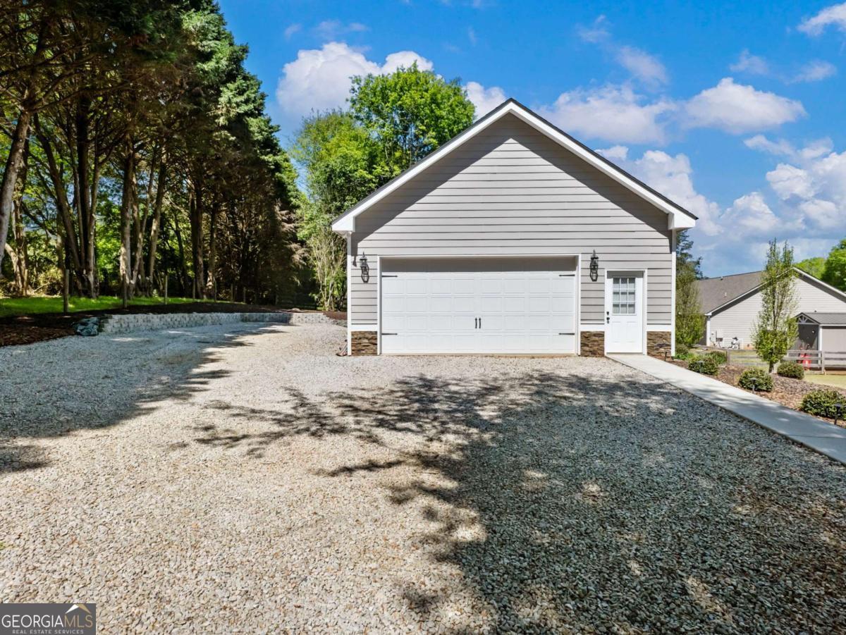 838 Old Thompson Mill Road Winder GA 30680