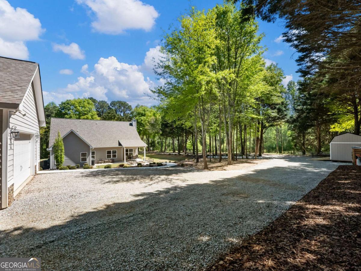 838 Old Thompson Mill Road Winder GA 30680