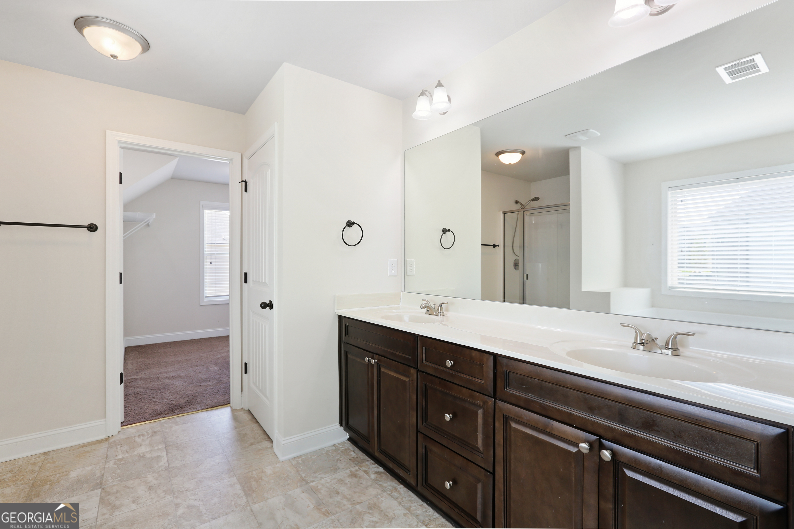 891 Overlook Path Way Lawrenceville GA 30045