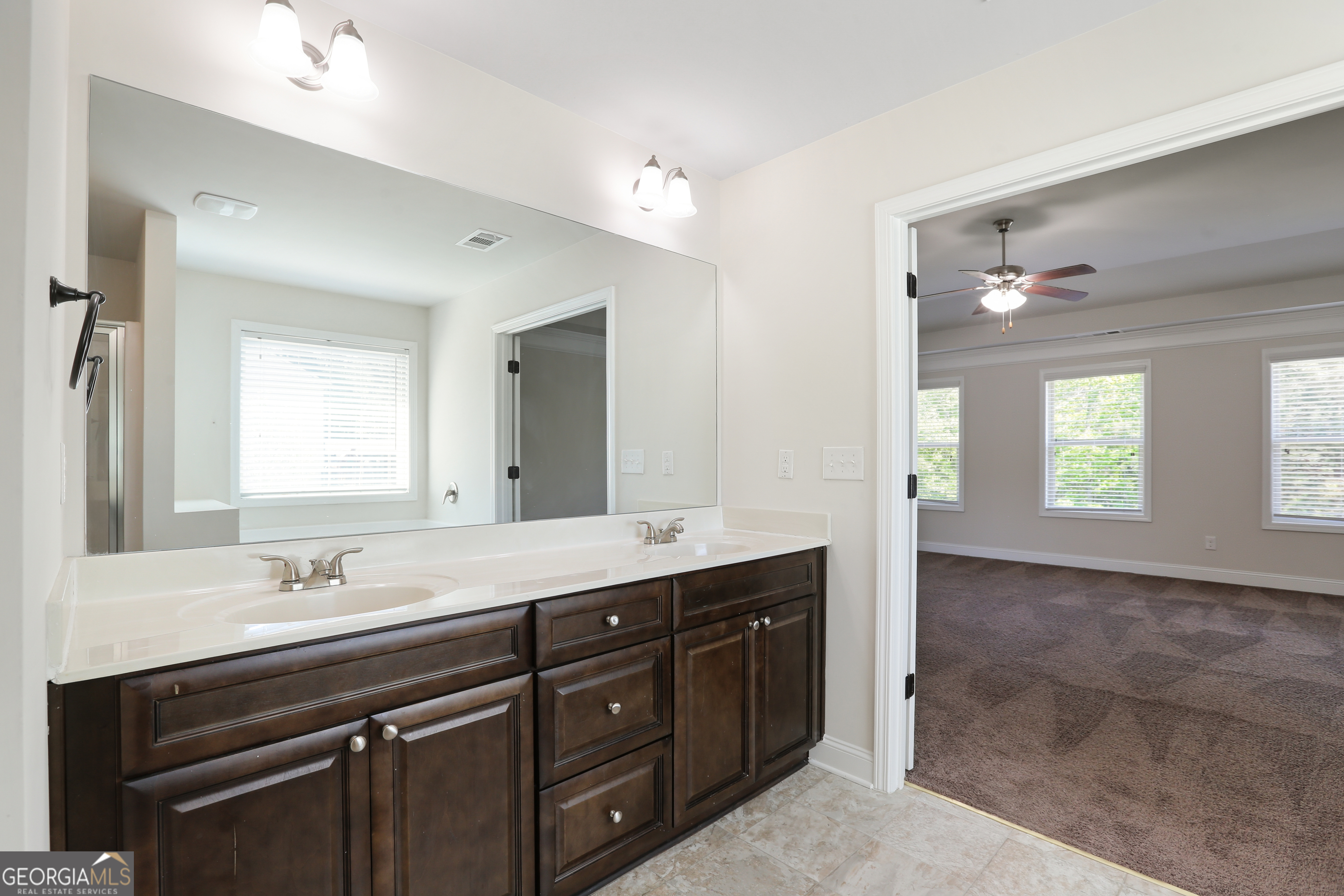891 Overlook Path Way Lawrenceville GA 30045