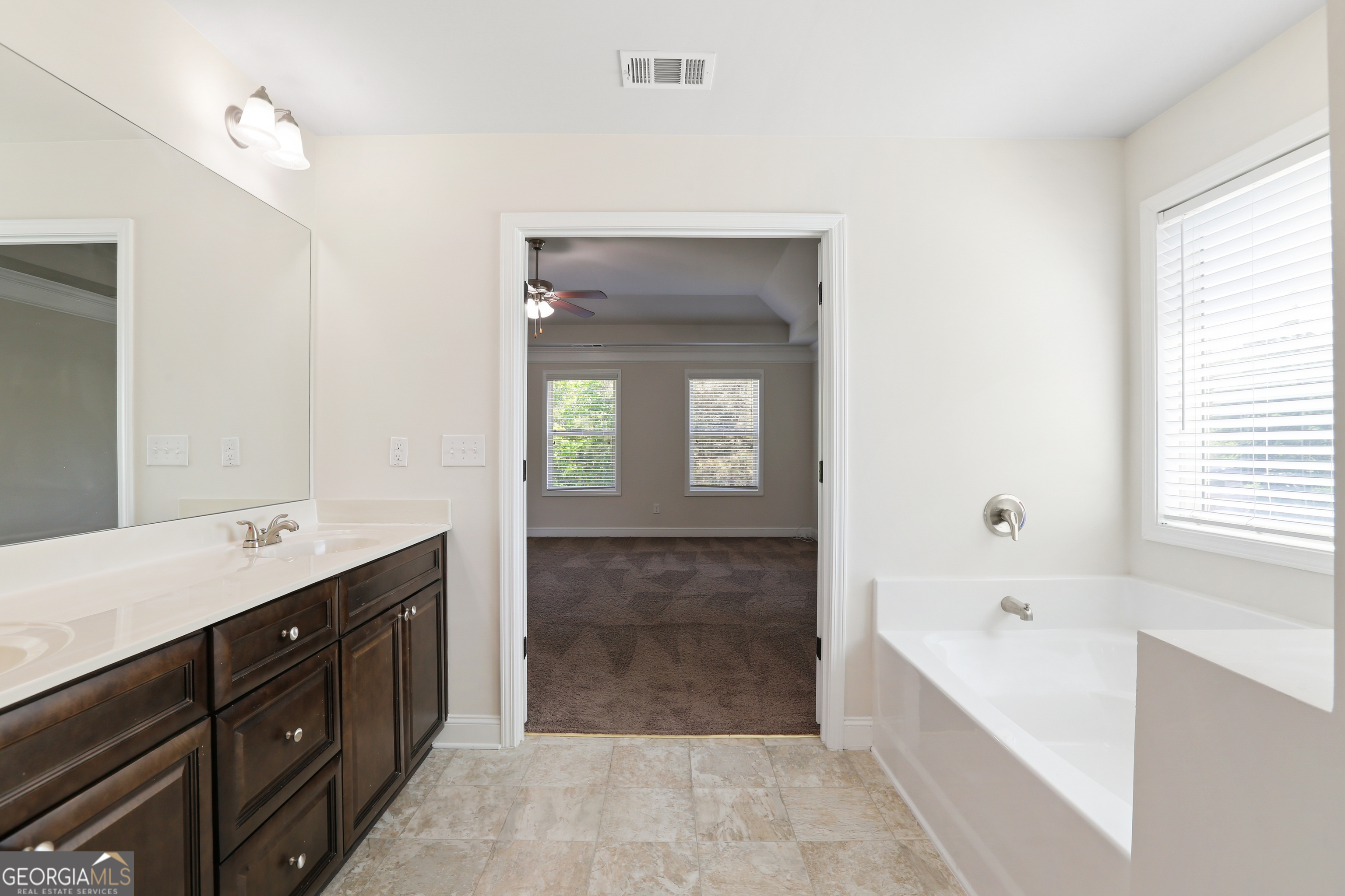 891 Overlook Path Way Lawrenceville GA 30045