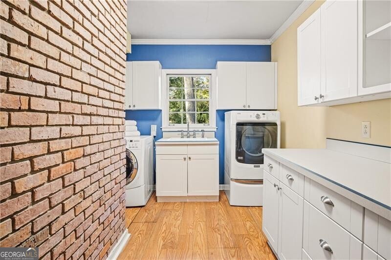 2686 Parkview Drive NE Atlanta GA 30345