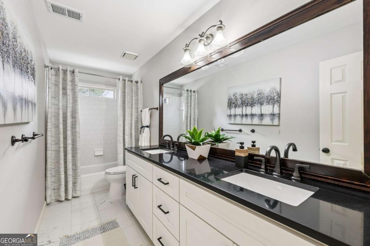 240 Fieldstone Path Alpharetta GA 30005