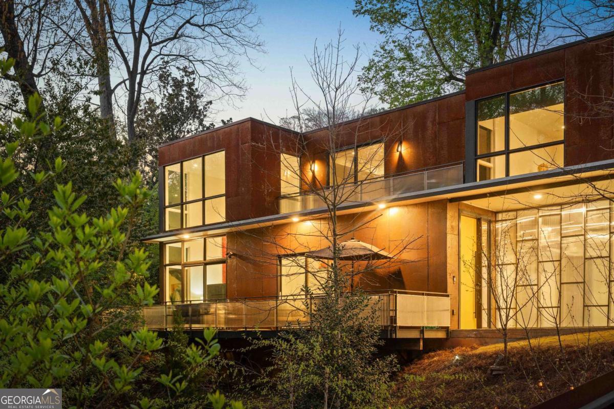 1944 Mclendon Avenue NE Atlanta GA 30307