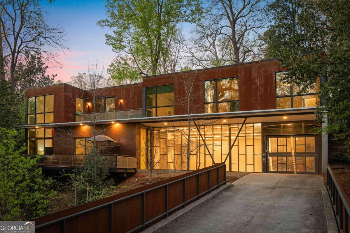 1944 Mclendon Avenue NE Atlanta GA 30307