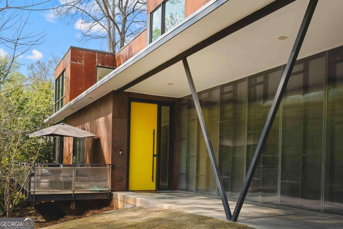 1944 Mclendon Avenue NE Atlanta GA 30307
