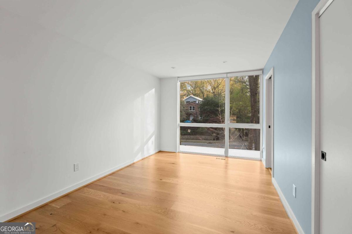 1944 Mclendon Avenue NE Atlanta GA 30307