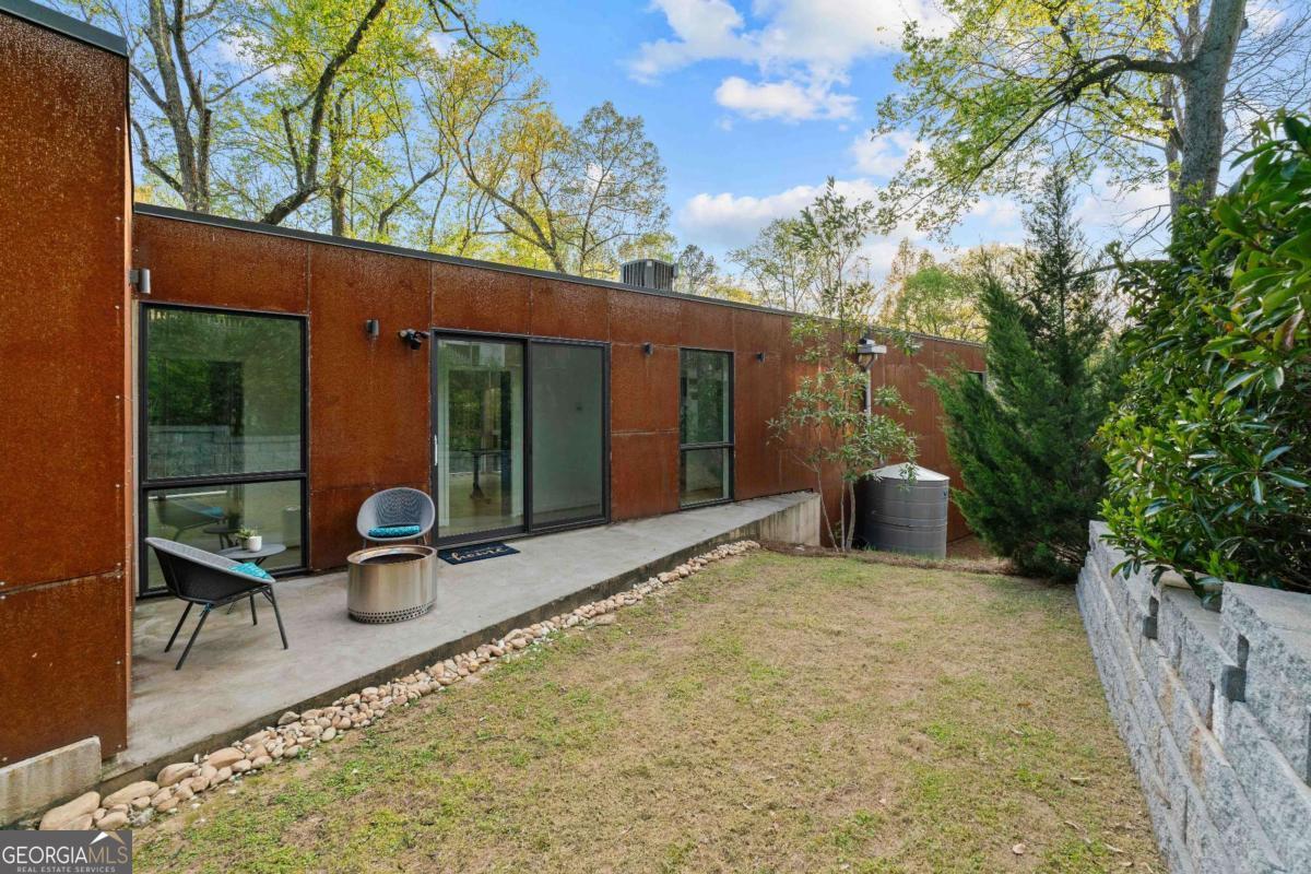 1944 Mclendon Avenue NE Atlanta GA 30307