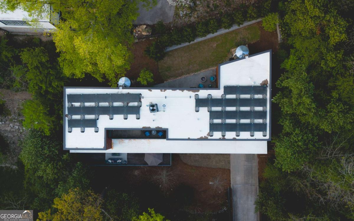 1944 Mclendon Avenue NE Atlanta GA 30307