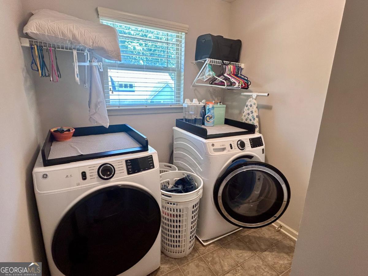 35 Seabiscuit Court Newnan GA 30263