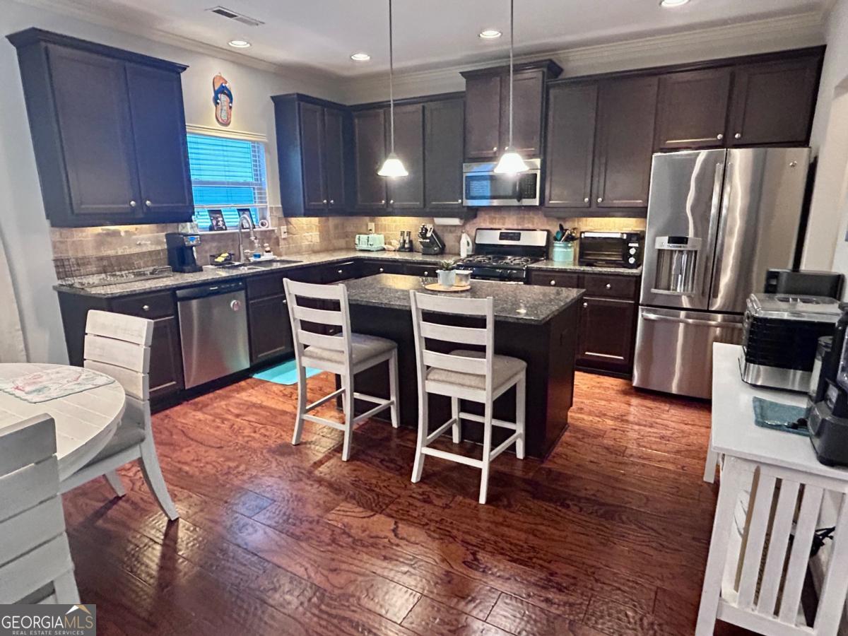 35 Seabiscuit Court Newnan GA 30263