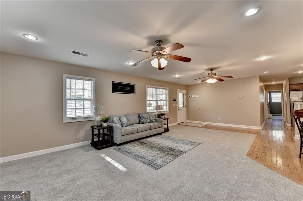 551 Oak Hills Road Mableton GA 30126
