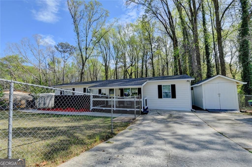 551 Oak Hills Road Mableton GA 30126