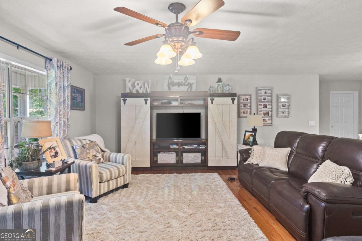 513 S Red Rock Road Toccoa GA 30577