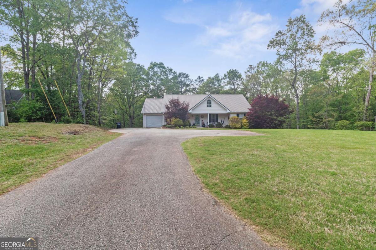 513 S Red Rock Road Toccoa GA 30577