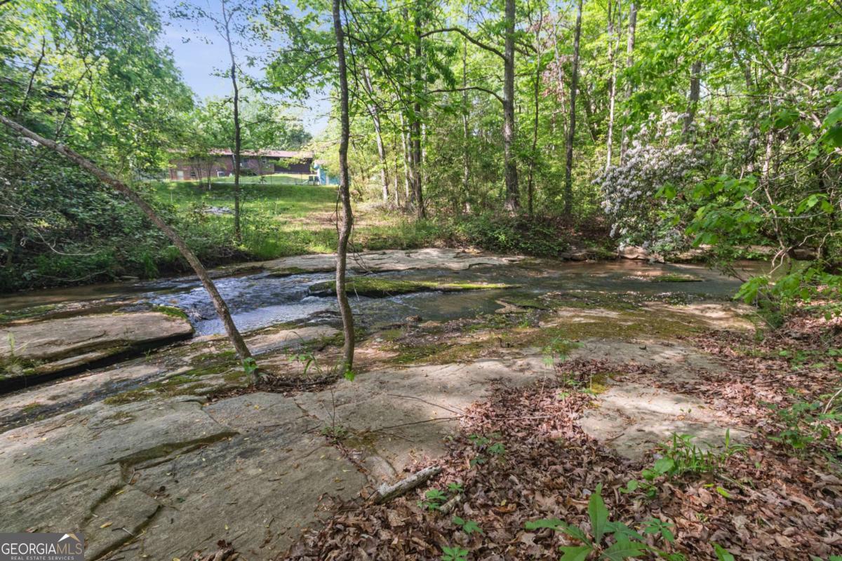 513 S Red Rock Road Toccoa GA 30577