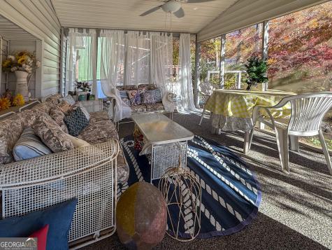 988 Mountain Shadows Drive Cleveland GA 30528