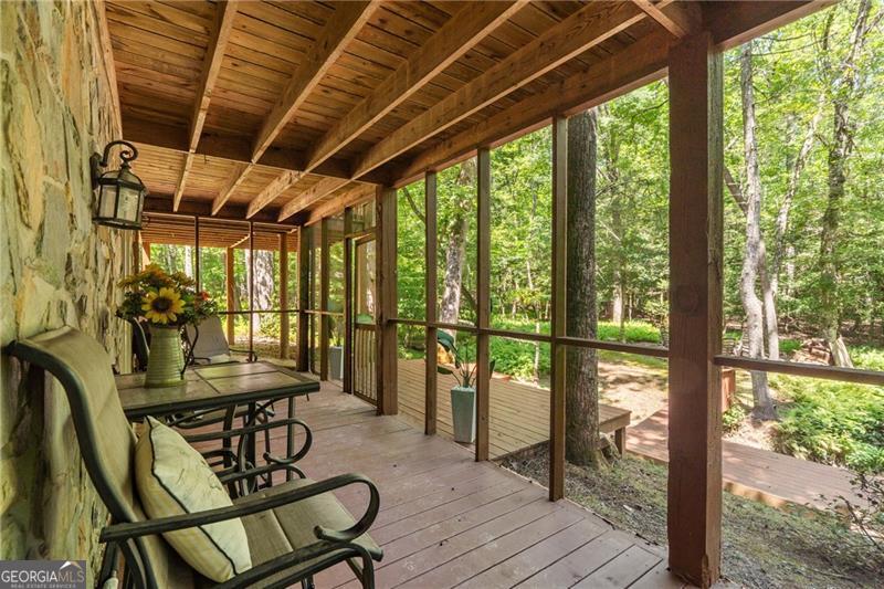 136 Honeysuckle Way Blue Ridge GA 30513