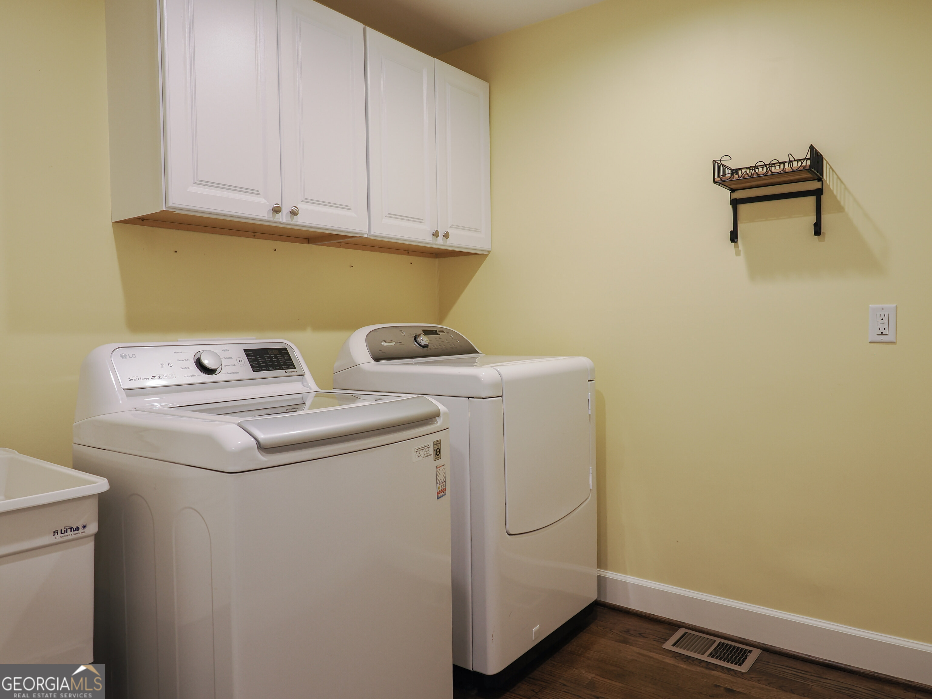 2990 Ascot Lane Roswell GA 30076