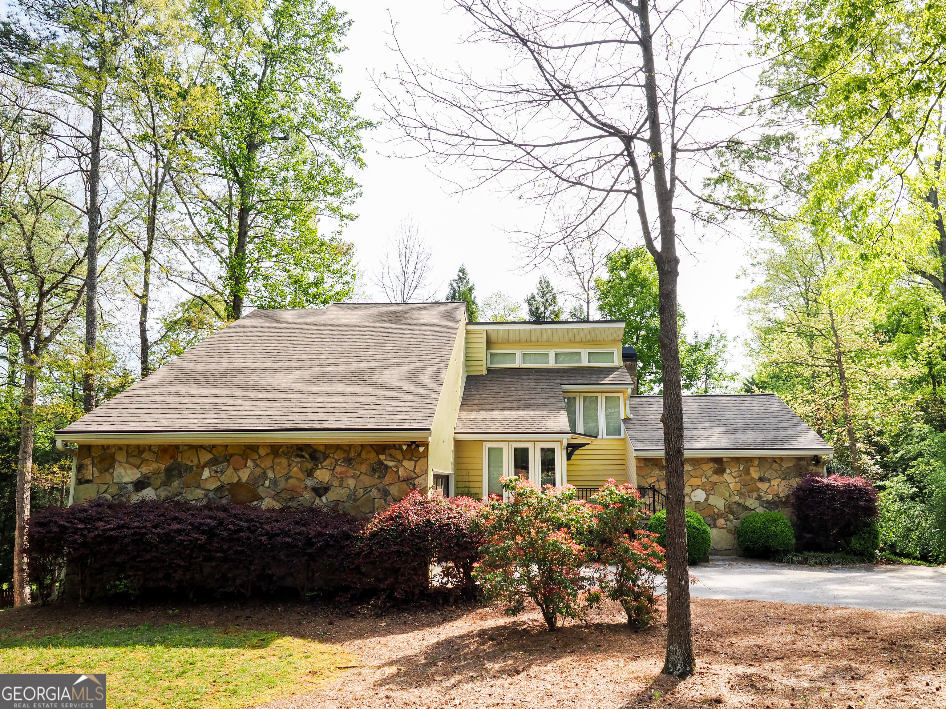 2990 Ascot Lane Roswell GA 30076