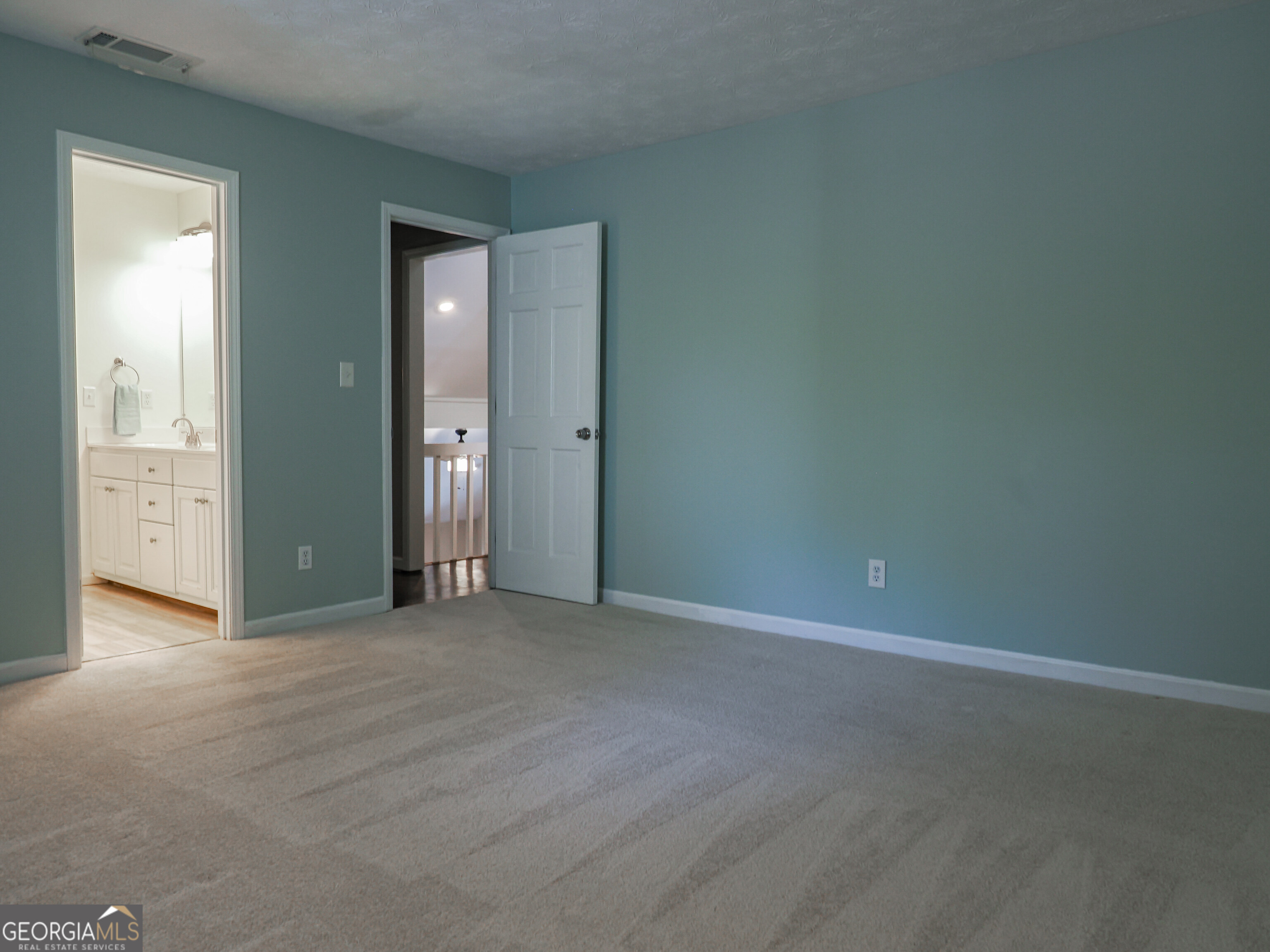 2990 Ascot Lane Roswell GA 30076