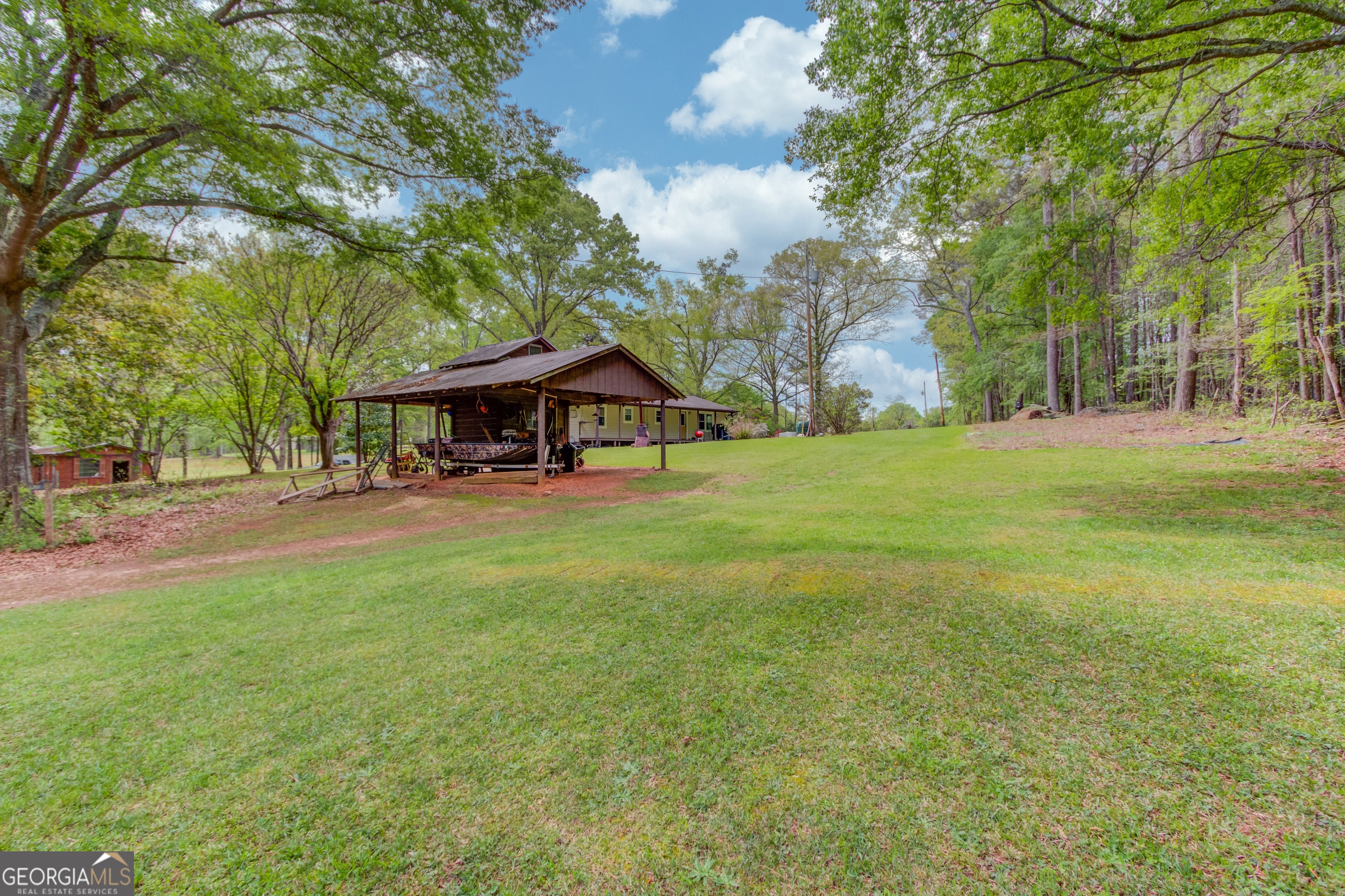 207 Boogers Hill Road Oxford GA 30054