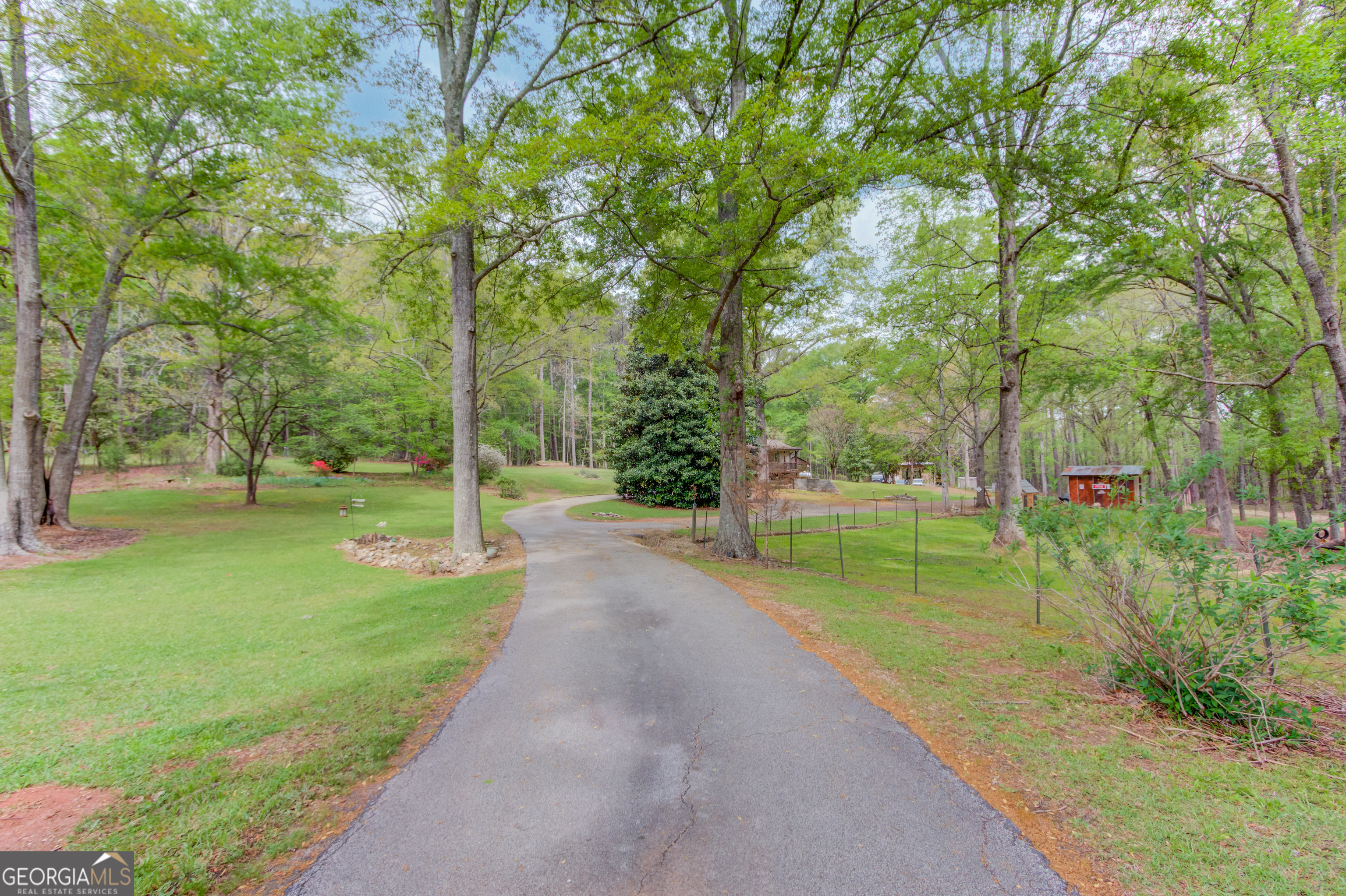 207 Boogers Hill Road Oxford GA 30054