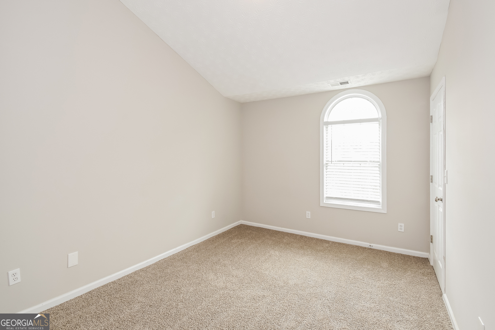 1719 Mission Park Court Loganville GA 30052