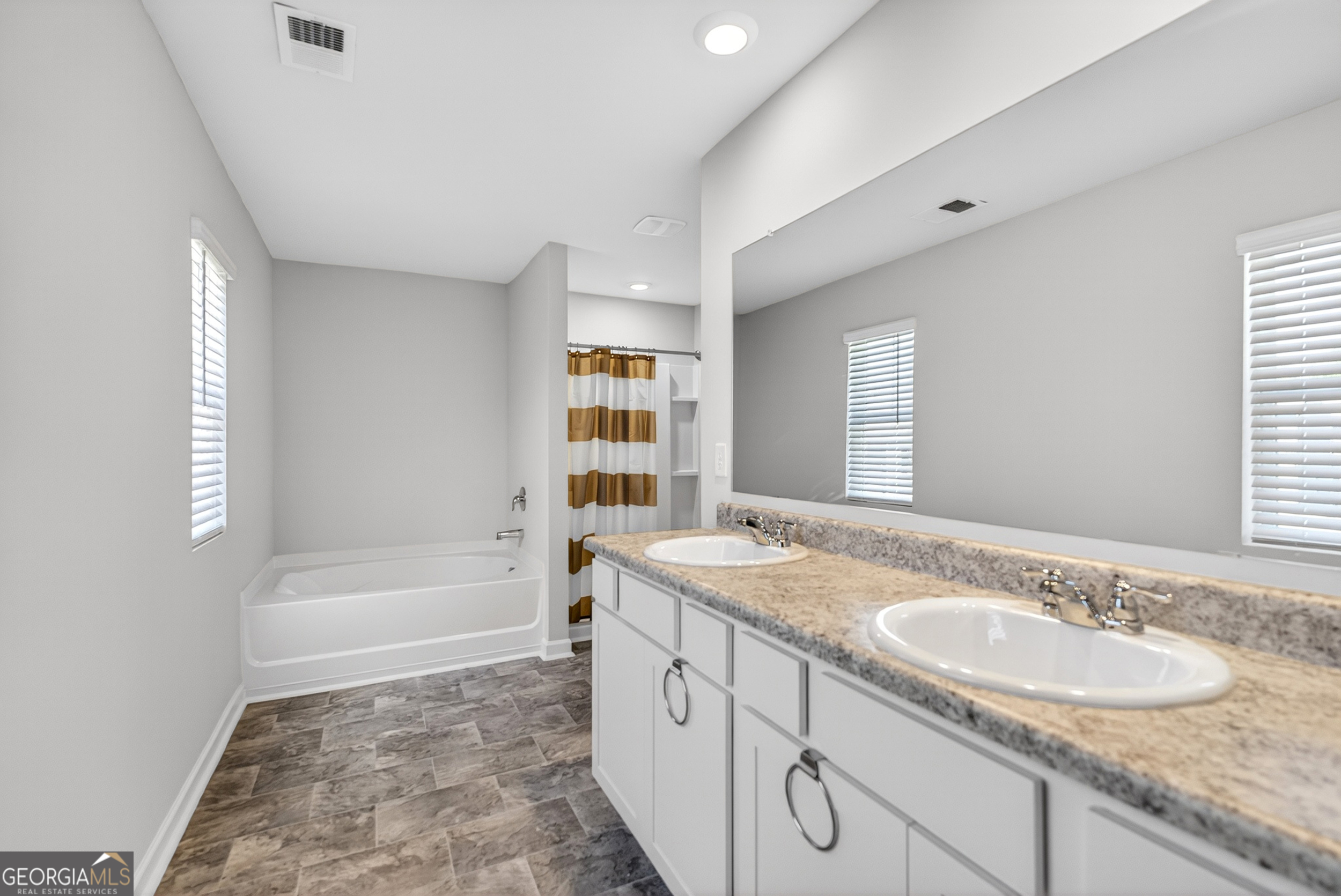 312 Deer Run Drive Dallas GA 30132
