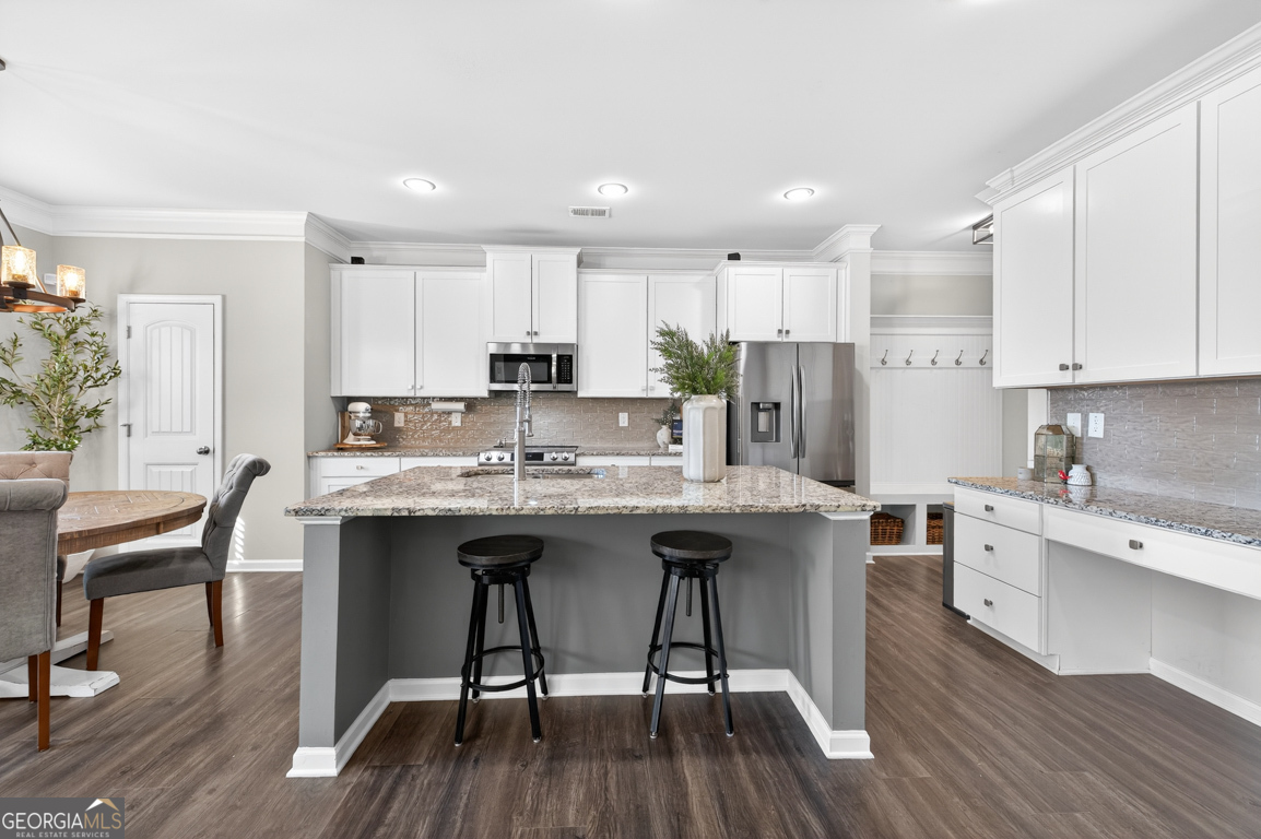 321 Eagles Bluff Way Hoschton GA 30548