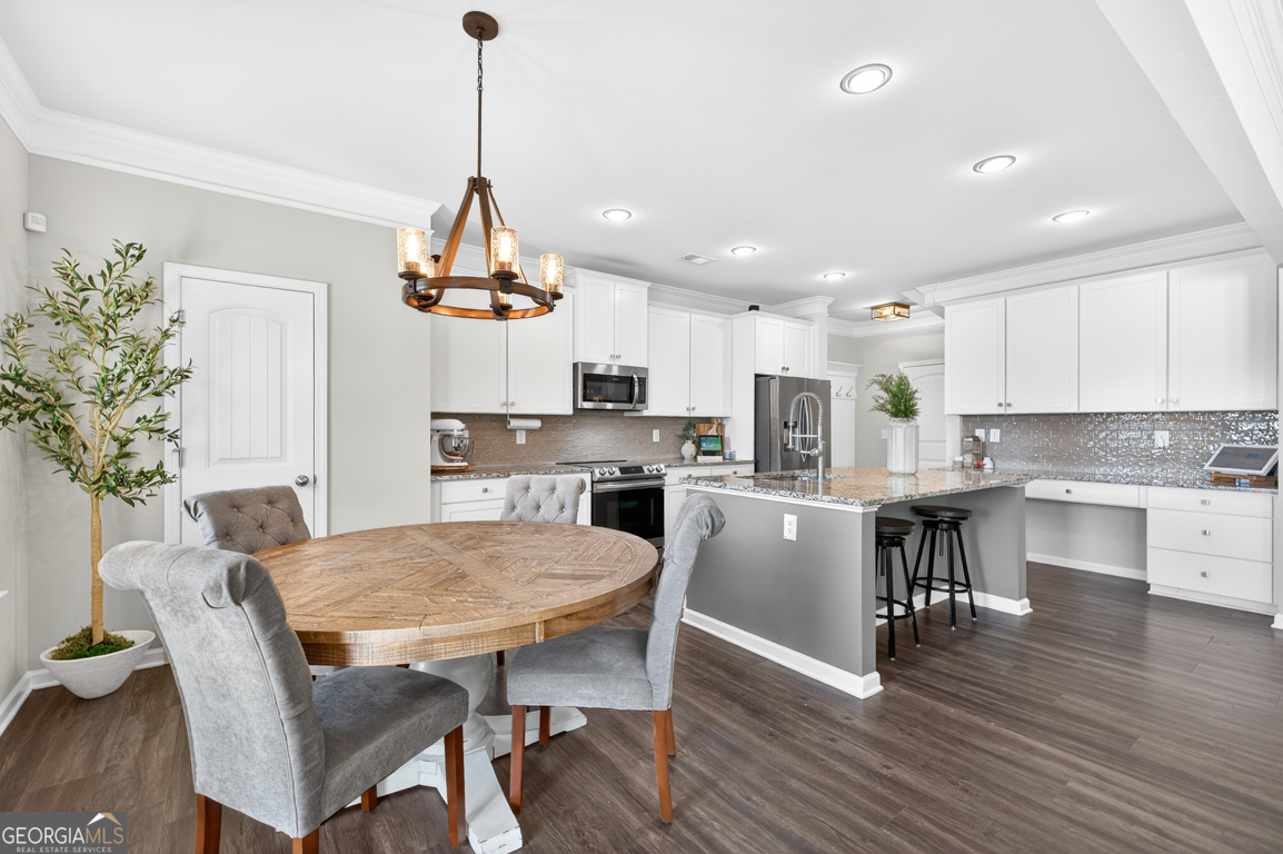 321 Eagles Bluff Way Hoschton GA 30548