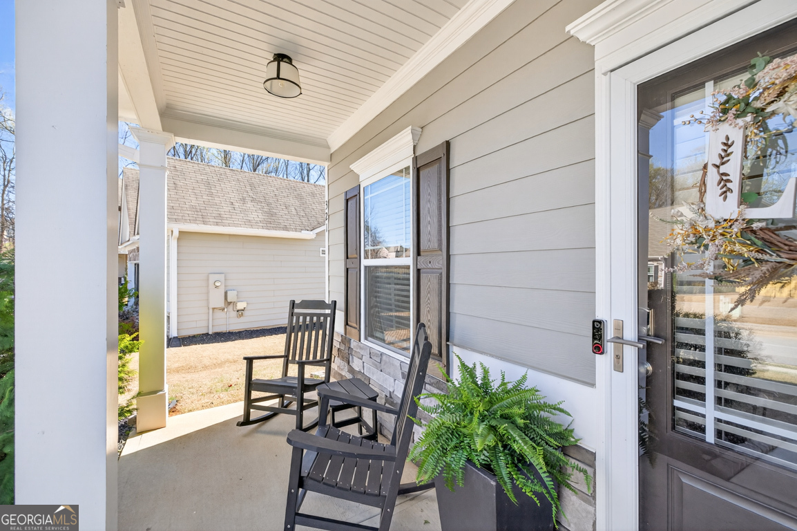 321 Eagles Bluff Way Hoschton GA 30548