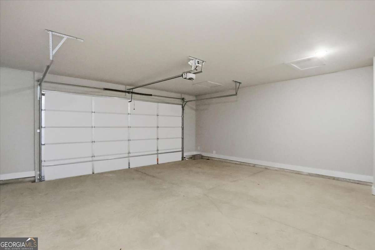 77 Maney Drive Statham GA 30666