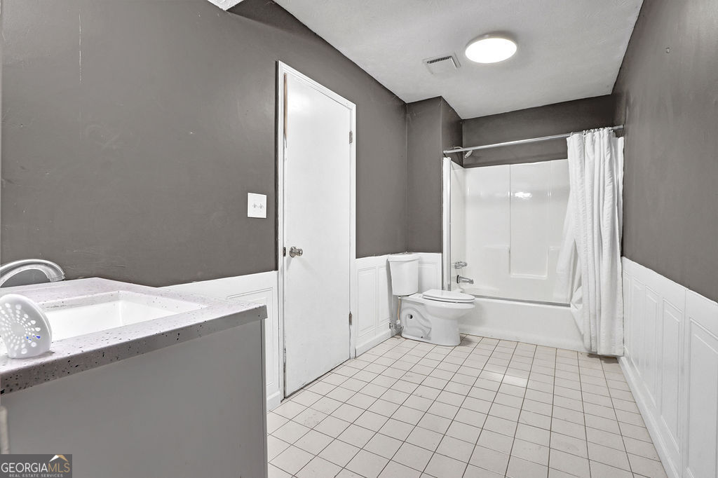 5169 Rockbridge Drive Stone Mountain GA 30087