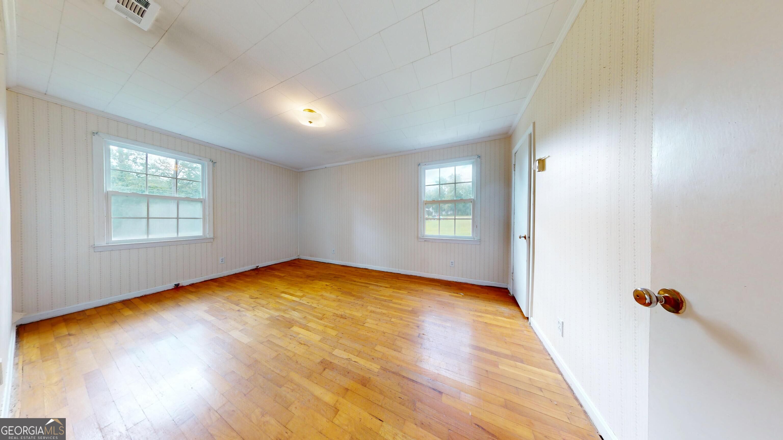 555 Mulberry Street Swainsboro GA 30401