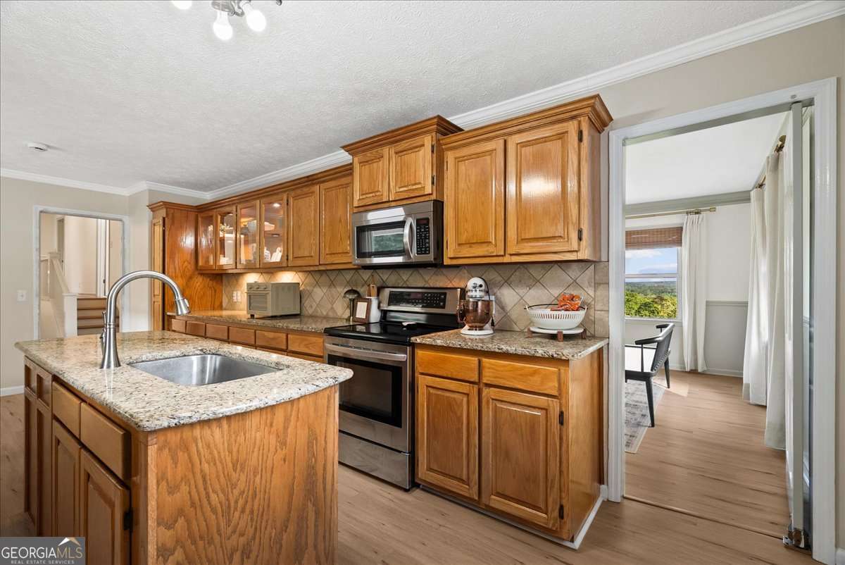 206 Victory Drive Calhoun GA 30701