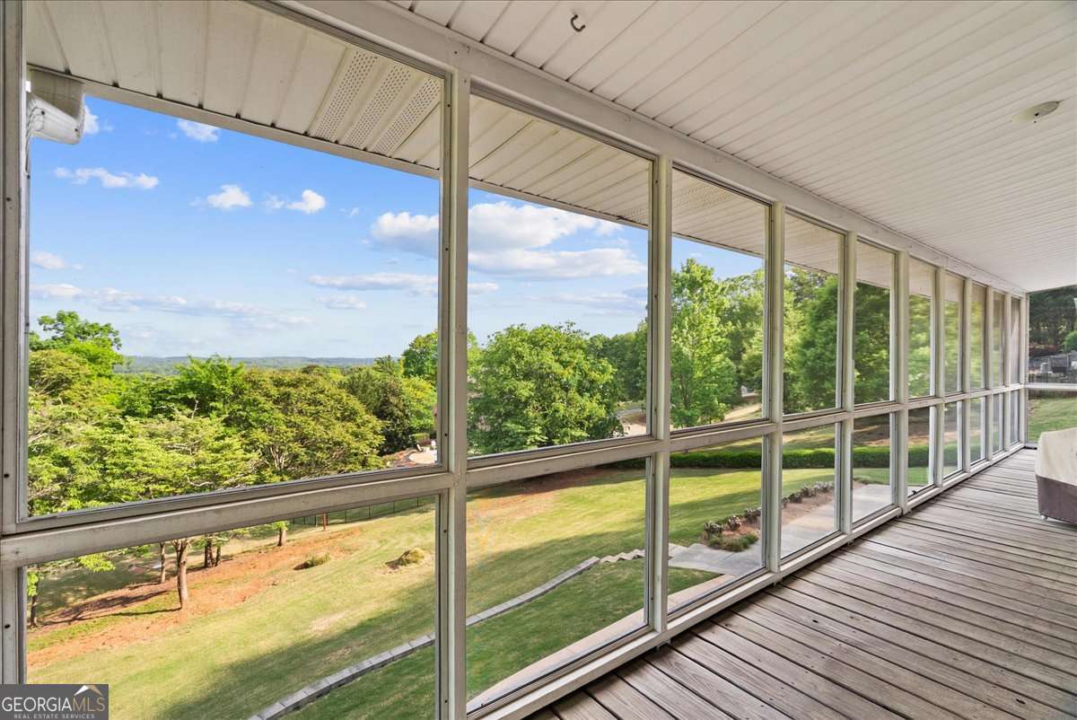 206 Victory Drive Calhoun GA 30701