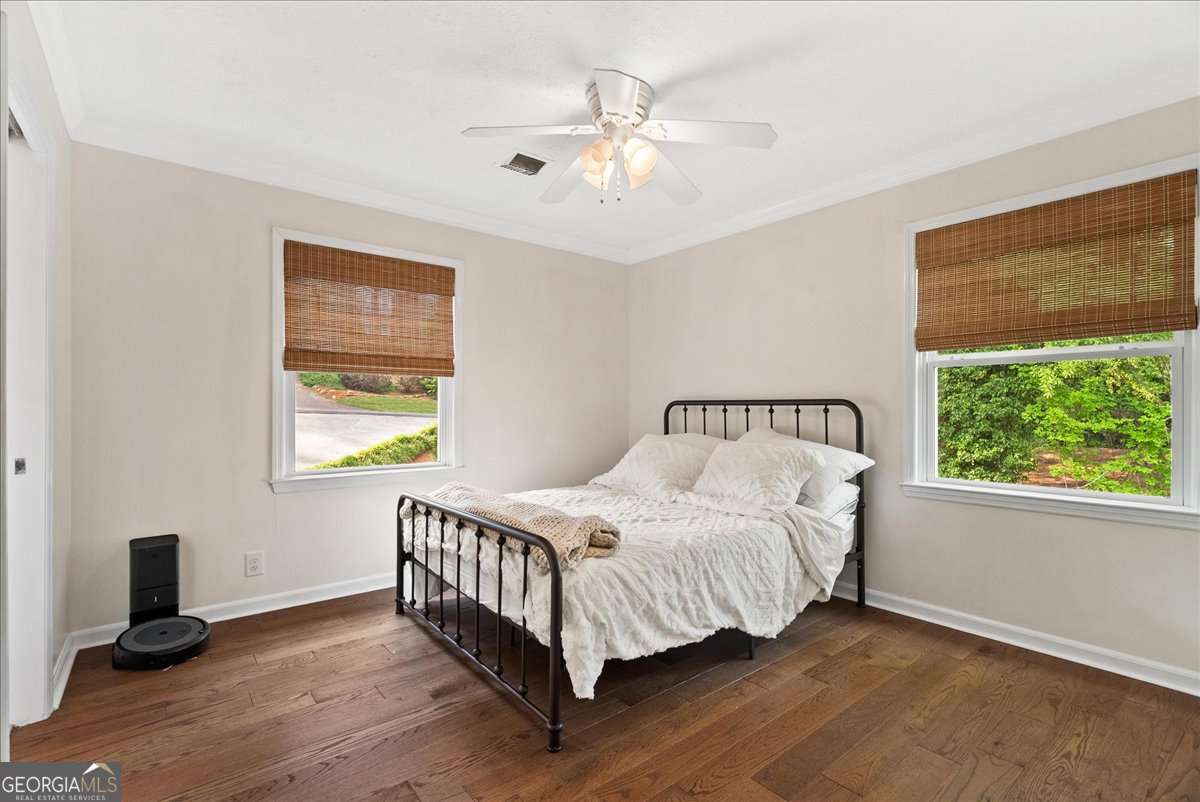 206 Victory Drive Calhoun GA 30701