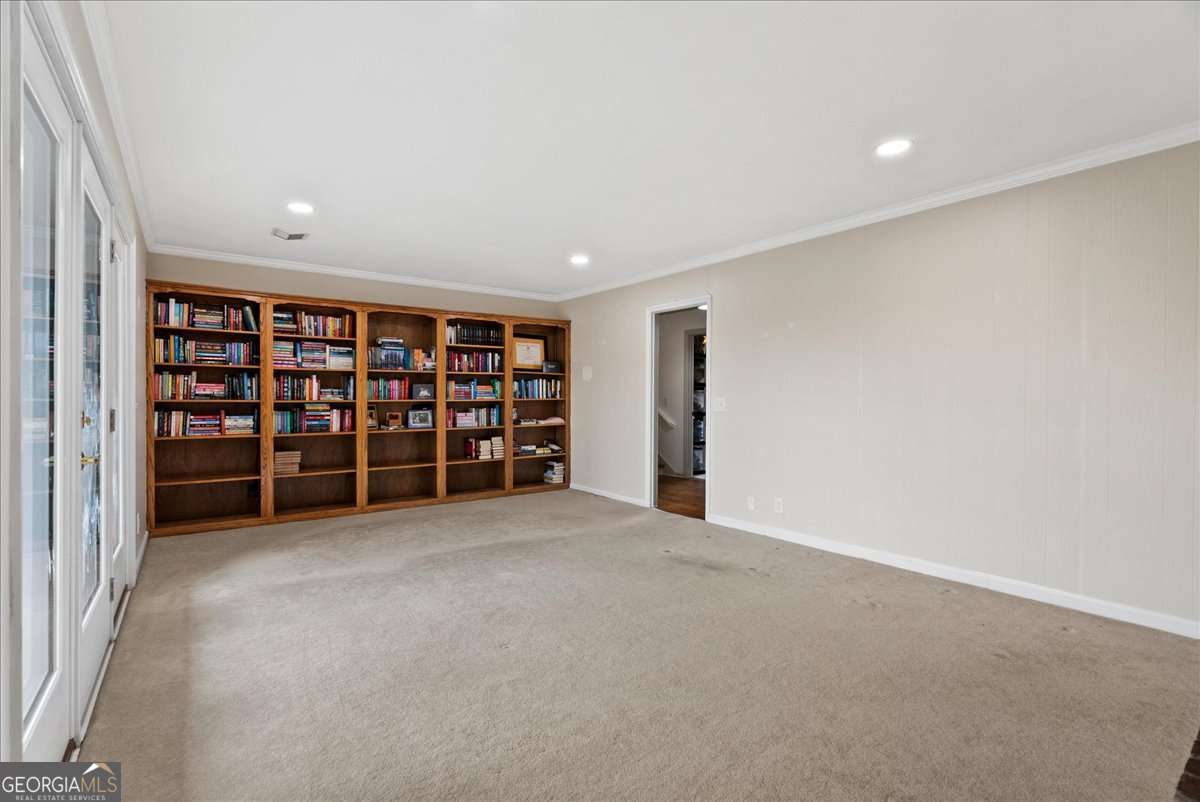 206 Victory Drive Calhoun GA 30701