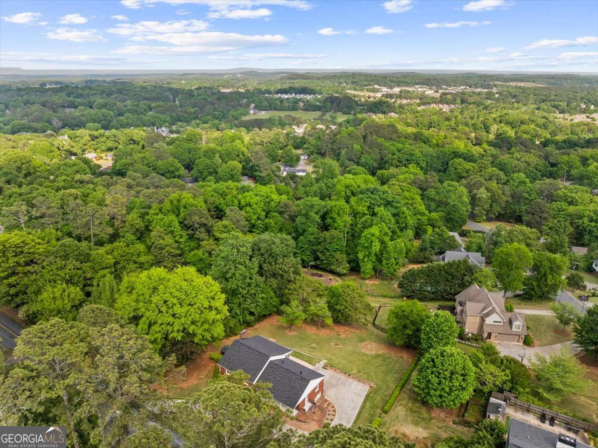 206 Victory Drive Calhoun GA 30701