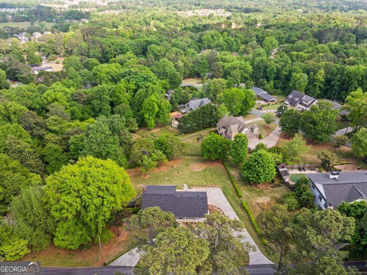 206 Victory Drive Calhoun GA 30701