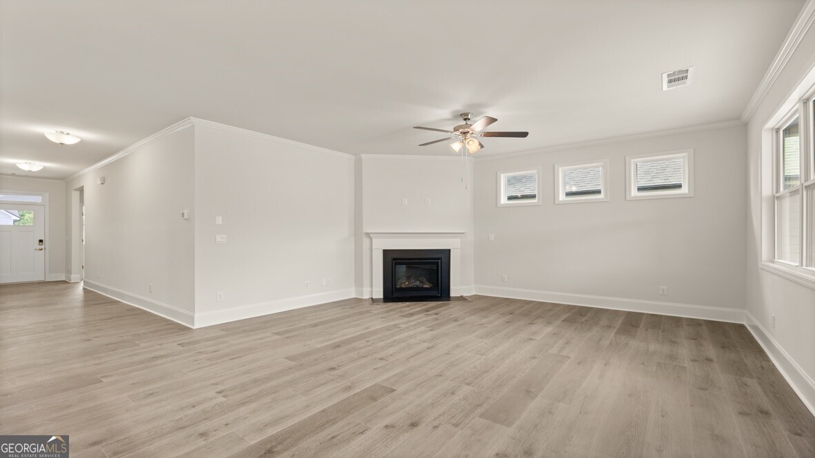 38 Lakeview Point Dallas GA 30157
